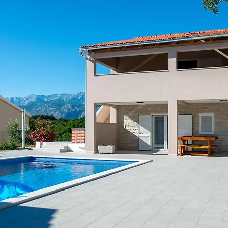 Villa Macanovi Dvori With Private Pool