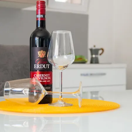 Macanovi Dvori With Private Pool Jasenice (Zadar)