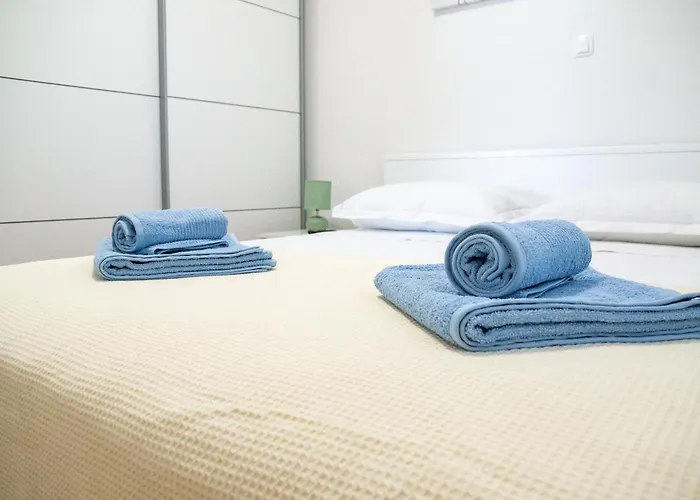 Macanovi Dvori With Private Pool *