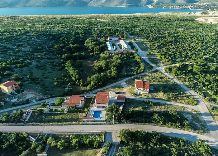 Villa Macanovi Dvori With Private Pool